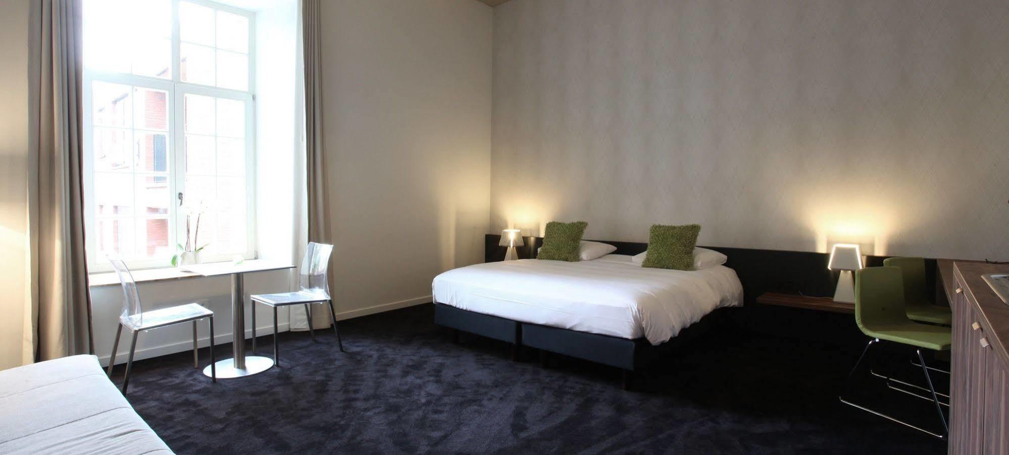 Hotel The Lodge Vilvoorde Εξωτερικό φωτογραφία